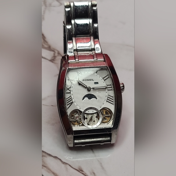 Mens Fossil Watch - Picture 1 of 8